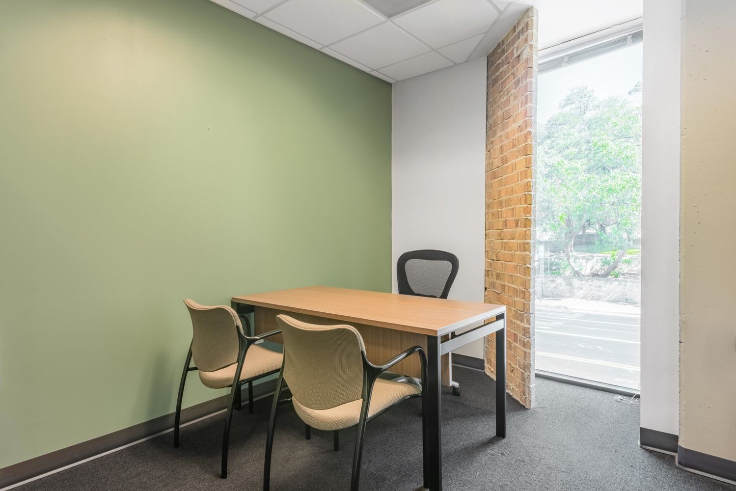 Regus Dobie Center 2021 Guadalupe St Ste 260, Austin, TX 78705